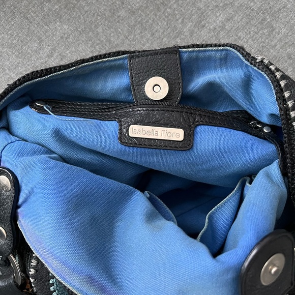 Isabella Fiore crochet bag - Picture 3 of 5